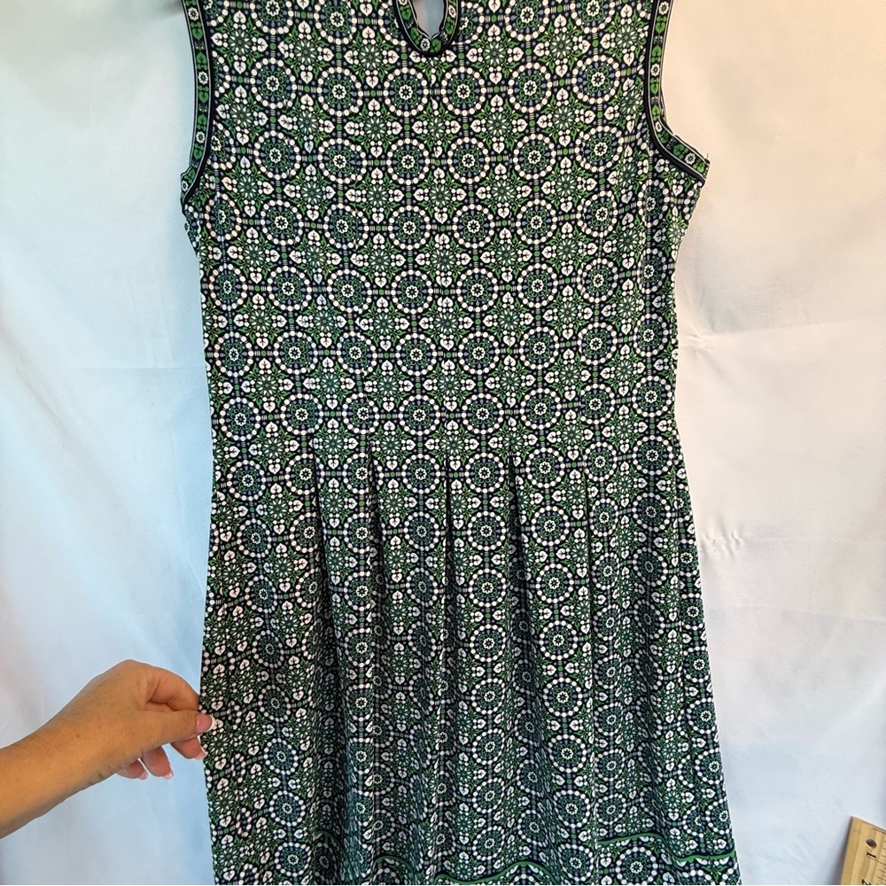 Max Studio Green And White Patterned Mini Dress - image 4